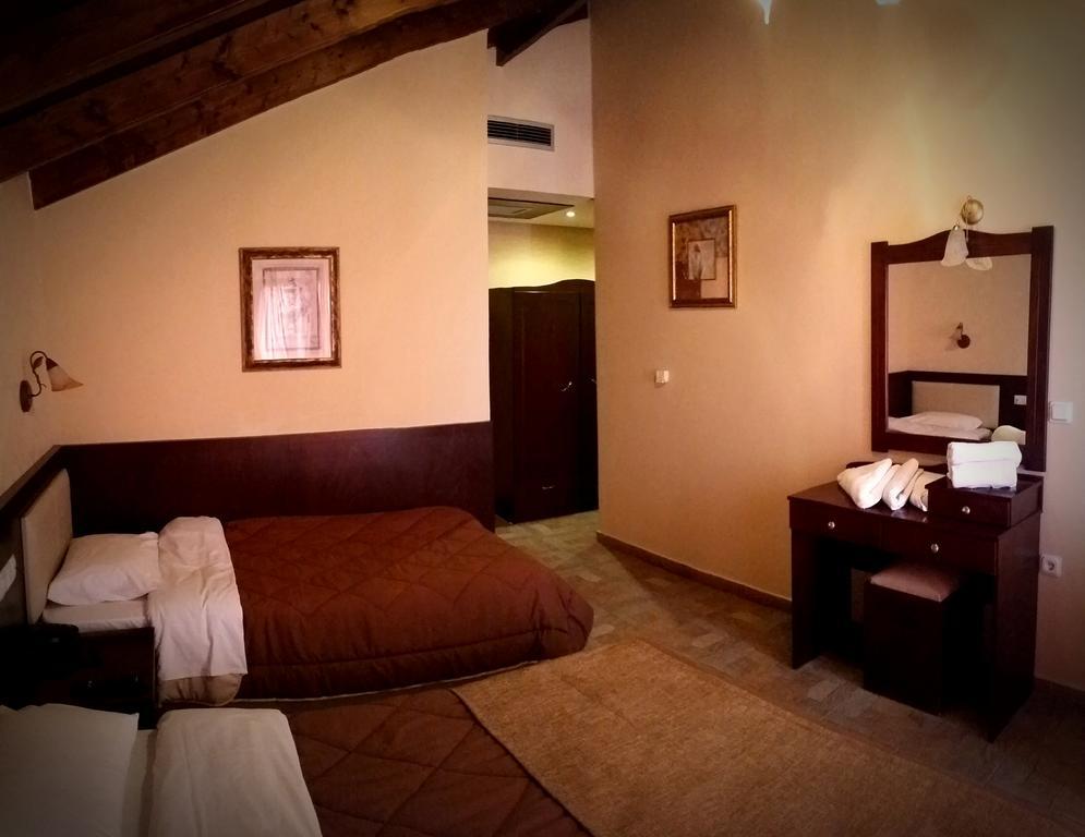 Filippion Hotel Keramoti  Rum bild